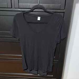 Old Navy Black V-Neck Short Sleeve Tee